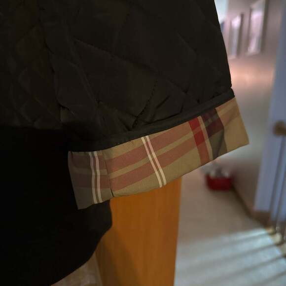 Liz Claiborne Black Quilted Everyday Coat Jacket Zip Snap Button - Picture 2 of 8